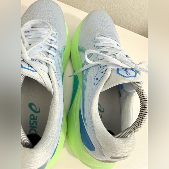 Asics Gel-Kayano 30 Lite-Show.  Men\'s Light Blue & Neon Green Running Sneakers main image 7